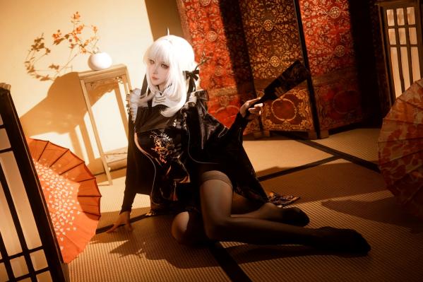    Seya-狮砸 - Nikke 布兰儿和服 日式和室黑丝优雅性感Cosplay写真第9张图片