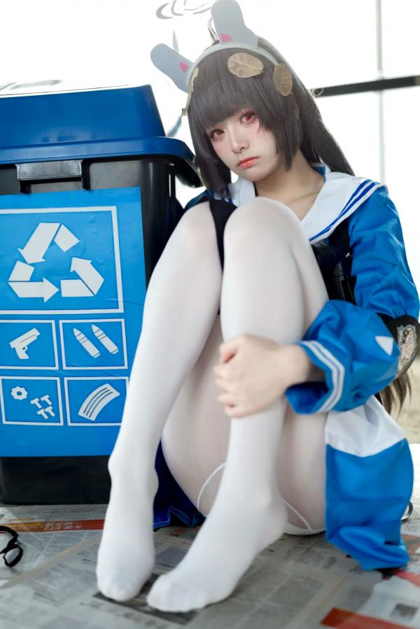    九柒喵 - 美游 蔚蓝档案水手服白丝萌系角色扮演COS第51张图片