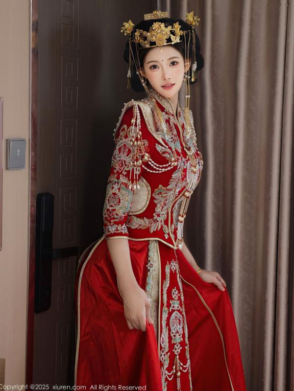 李霜 梨霜儿  XiuRen秀人网-10742-梨霜儿-中式秀禾服新娘红装性感内衣私房诱惑写真第13张图片