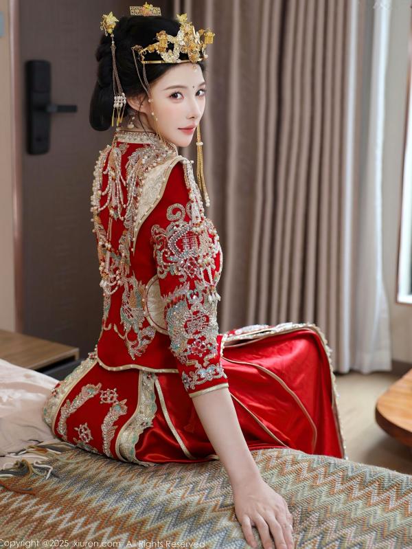 李霜 梨霜儿  XiuRen秀人网-10742-梨霜儿-中式秀禾服新娘红装性感内衣私房诱惑写真第14张图片