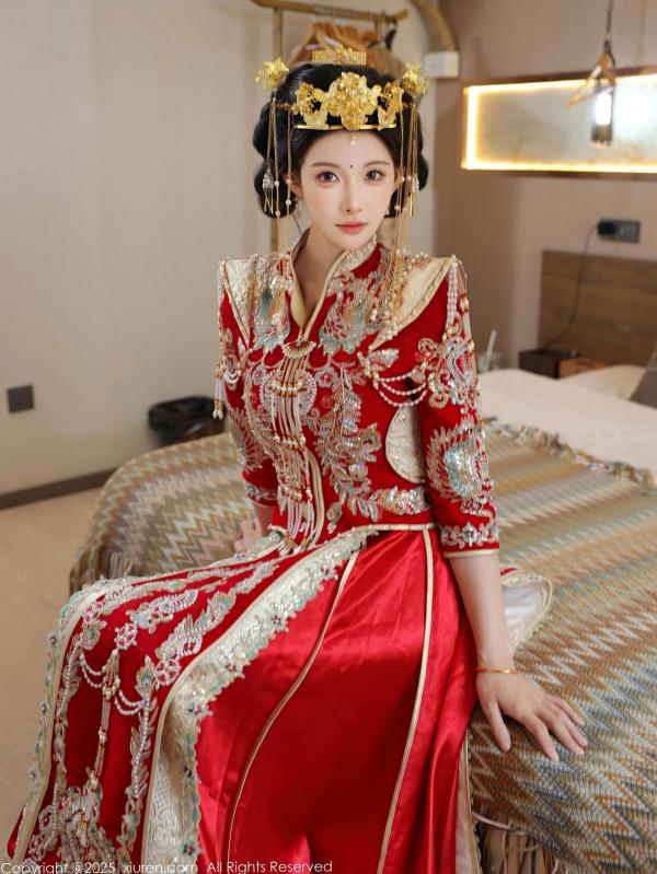 李霜 梨霜儿  XiuRen秀人网-10742-梨霜儿-中式秀禾服新娘红装性感内衣私房诱惑写真第17张图片