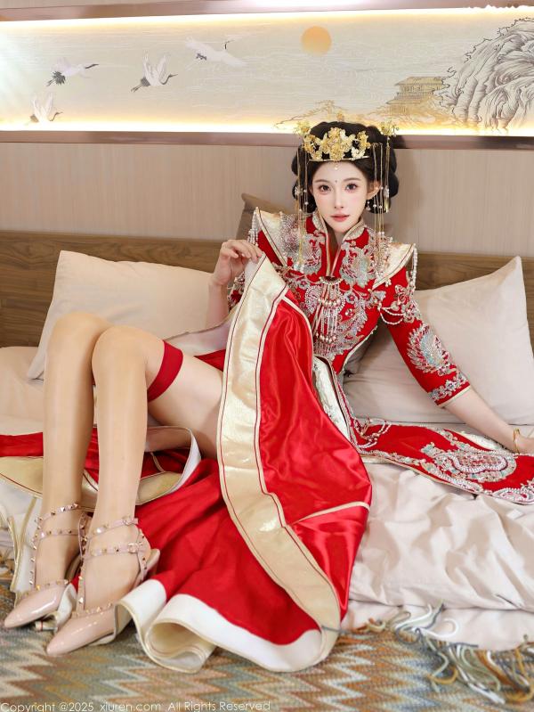 李霜 梨霜儿  XiuRen秀人网-10742-梨霜儿-中式秀禾服新娘红装性感内衣私房诱惑写真第42张图片