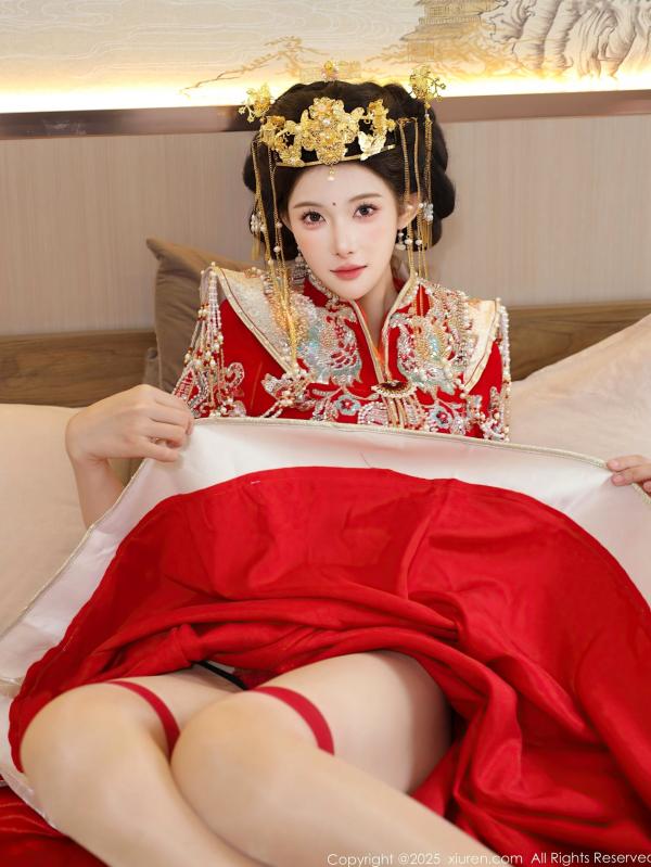 李霜 梨霜儿  XiuRen秀人网-10742-梨霜儿-中式秀禾服新娘红装性感内衣私房诱惑写真第45张图片
