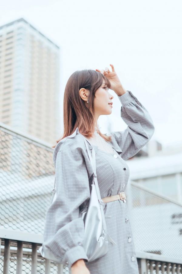    Ely_eee(ElyEE子) - Afternoon Gathering 午后咖啡馆日系治愈街拍写真第17张图片