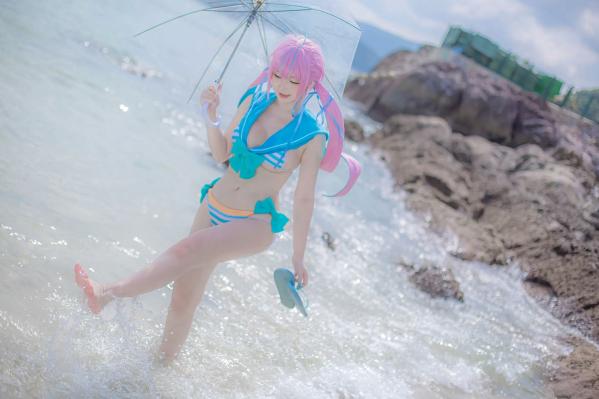    《Takanashi Hanari - Aqua》海边沙滩水手风比基尼COS写真第3张图片