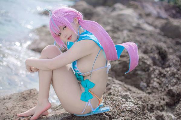    《Takanashi Hanari - Aqua》海边沙滩水手风比基尼COS写真第4张图片