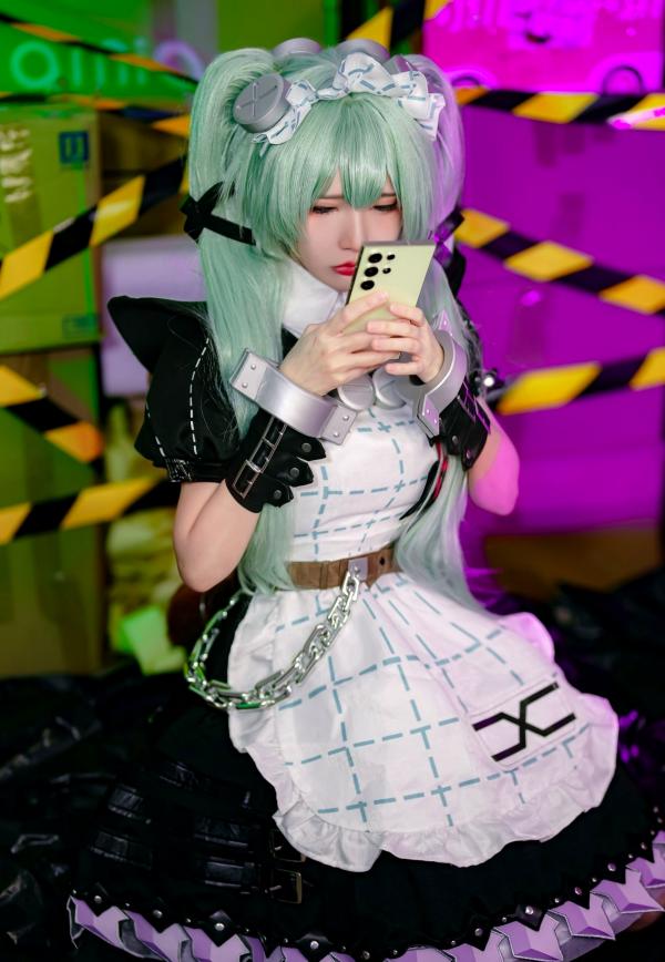    Potato-Godzilla-Corin-Zenless-Zone-Zero-绝区零-可琳 娇羞性感女仆COS 美臀大尺度诱惑写真第1张图片