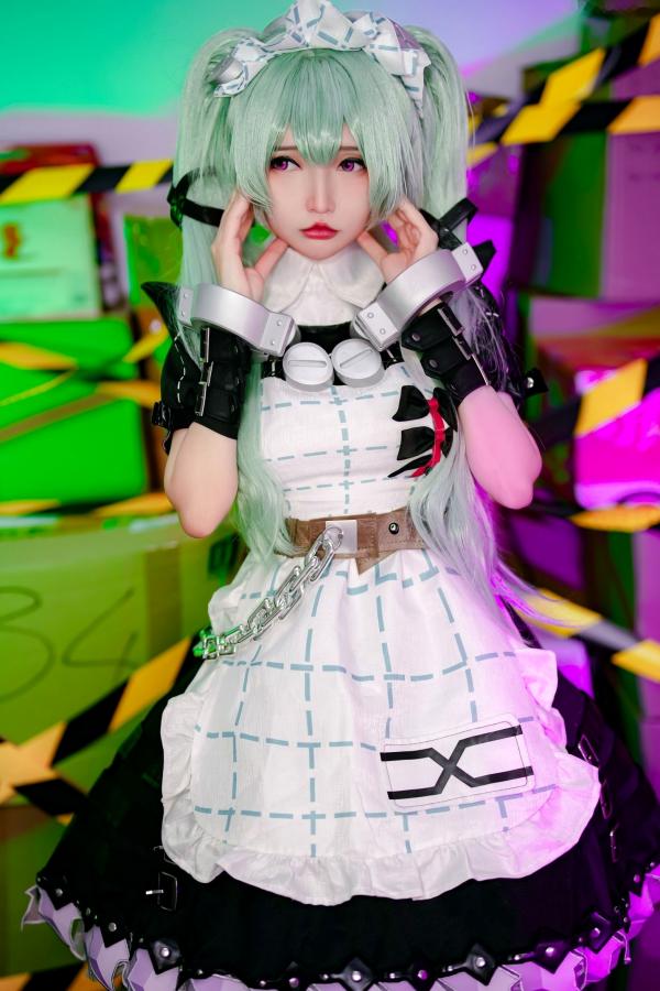    Potato-Godzilla-Corin-Zenless-Zone-Zero-绝区零-可琳 娇羞性感女仆COS 美臀大尺度诱惑写真第7张图片