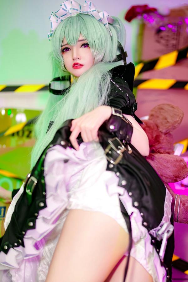    Potato-Godzilla-Corin-Zenless-Zone-Zero-绝区零-可琳 娇羞性感女仆COS 美臀大尺度诱惑写真第10张图片