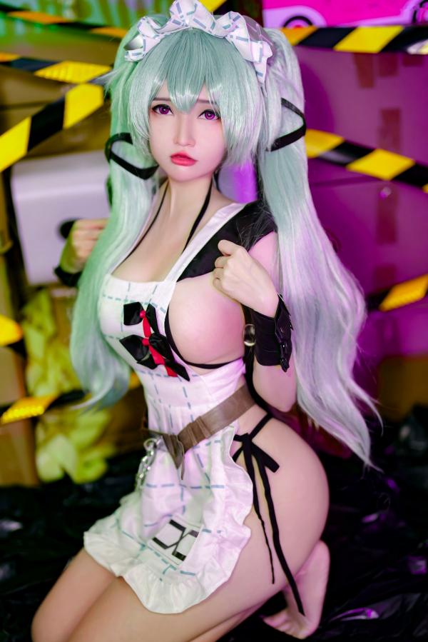    Potato-Godzilla-Corin-Zenless-Zone-Zero-绝区零-可琳 娇羞性感女仆COS 美臀大尺度诱惑写真第13张图片