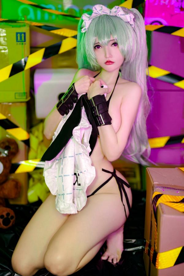    Potato-Godzilla-Corin-Zenless-Zone-Zero-绝区零-可琳 娇羞性感女仆COS 美臀大尺度诱惑写真第18张图片