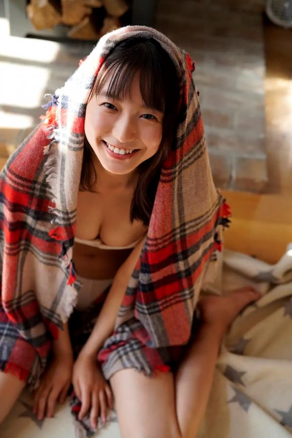    志田音々 - 治愈系纯洁比基尼写真 居家清纯性感美照第80张图片