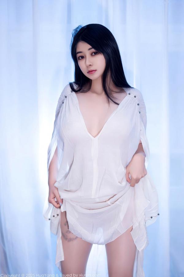    HuaYang花漾 凯竹法师 窗边轻透白色连衣裙肉丝私房写真 极品美腿性感女神大尺度第13张图片
