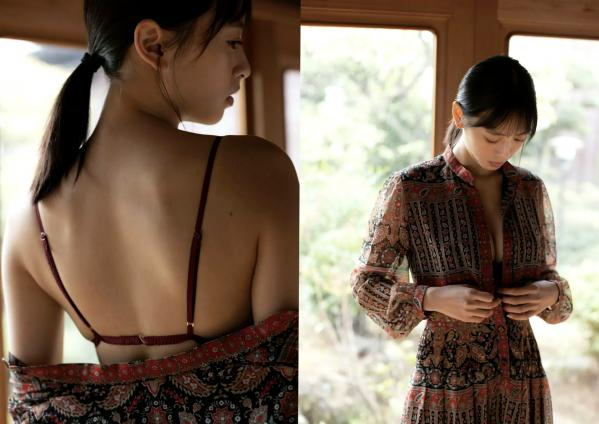    大槻りこ - yearing 日系女神黑色比基尼性感私房写真第6张图片