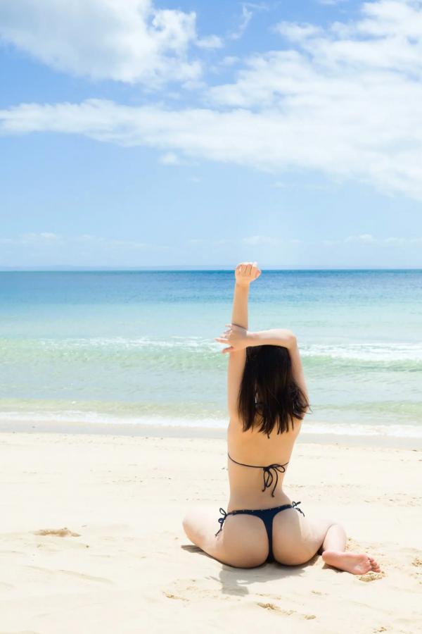    菊地姫奈《another memory》阳光海滩泳池性感比基尼写真第107张图片