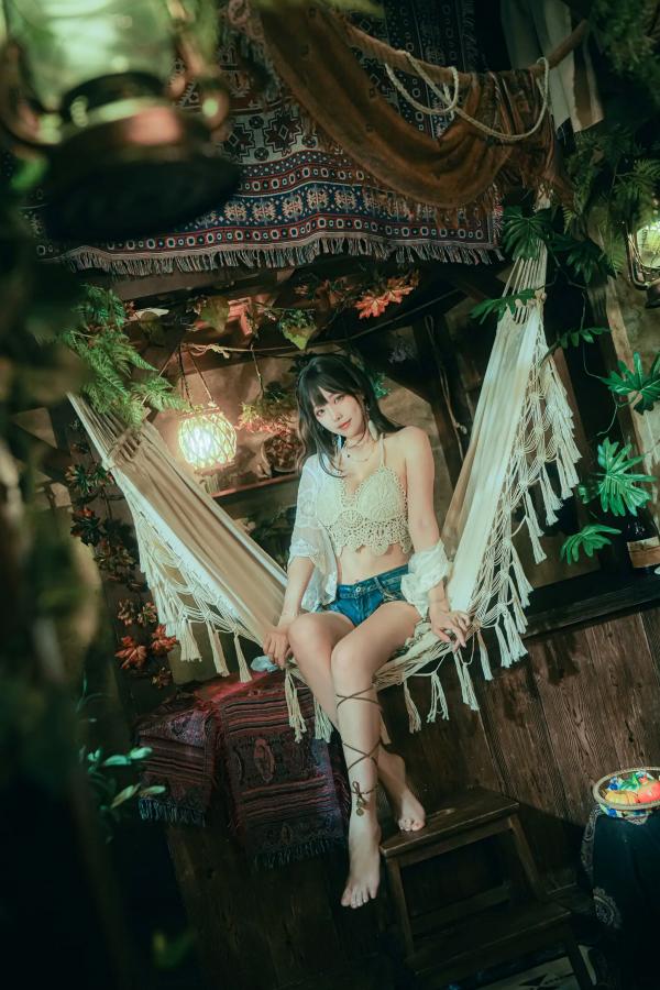    Ely_eee(ElyEE子) - Secret Treehouse Escape 梦幻树屋波西米亚私房写真第9张图片