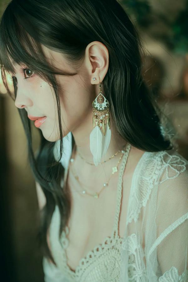    Ely_eee(ElyEE子) - Secret Treehouse Escape 梦幻树屋波西米亚私房写真第23张图片