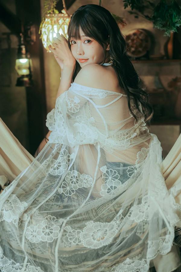    Ely_eee(ElyEE子) - Secret Treehouse Escape 梦幻树屋波西米亚私房写真第27张图片