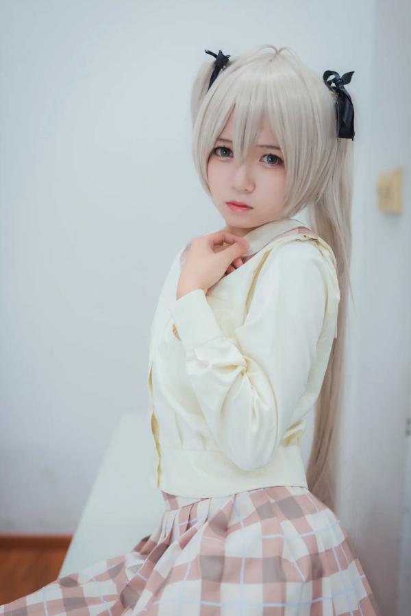    白金Saki 教室日系校服黑丝美腿萌系Cosplay写真第2张图片