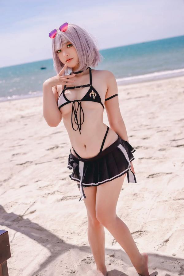    Messie Huang - Hololive Danchou 海滩比基尼性感角色扮演写真第8张图片
