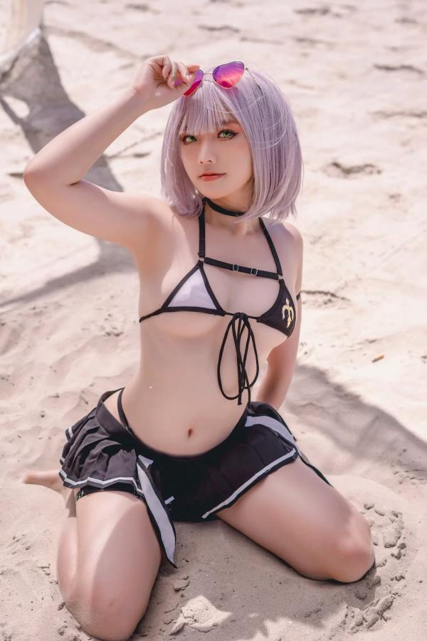    Messie Huang - Hololive Danchou 海滩比基尼性感角色扮演写真第16张图片