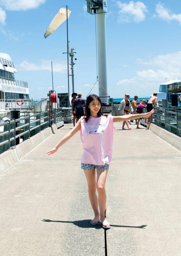    菊地姫奈写真集 memory：清纯居家私房与水上比基尼性感秀第17张图片