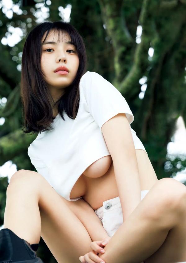    菊地姫奈写真集 memory：清纯居家私房与水上比基尼性感秀第31张图片