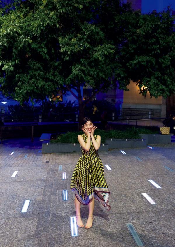    菊地姫奈写真集 memory：清纯居家私房与水上比基尼性感秀第80张图片