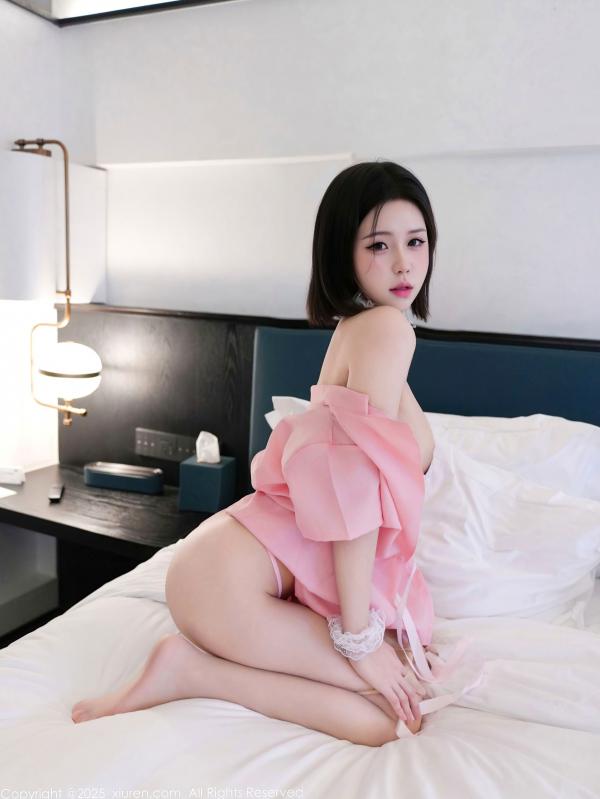    XiuRen秀人网-10581-奶芙酱-EVA-粉色情趣护士制服爆乳肉丝-2025.07.24第51张图片