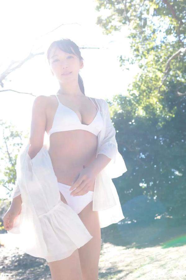    橘和奈 - ヴァージン?フライト vol.1 阳光户外比基尼性感私房写真第5张图片
