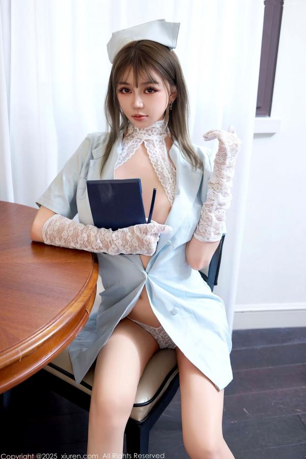    《XiuRen秀人网-10570-Zoe柚柚-淡蓝情趣护士装白蕾丝内衣爆乳-2025.07.22》性感护士制服私房诱惑写真第31张图片