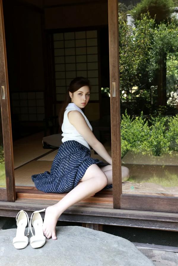    ミッシェル愛美《Secret Lover vol.3》日式混血女神沙滩比基尼与私房诱惑写真第22张图片