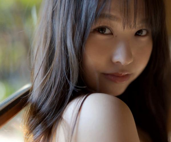    《本郷柚巴 - ホンマに好き。》日系温泉和服与性感内衣写真集第3张图片