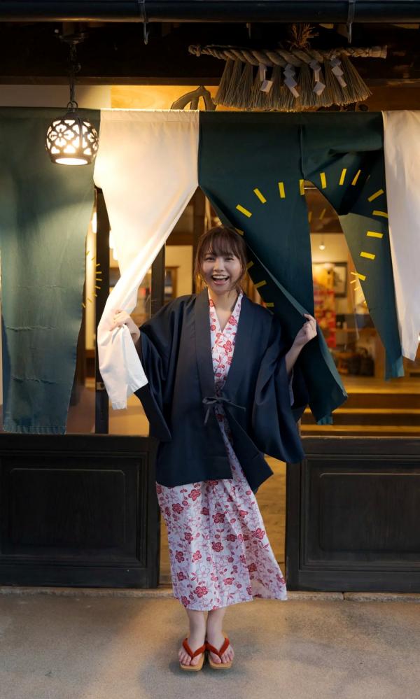    《本郷柚巴 - ホンマに好き。》日系温泉和服与性感内衣写真集第63张图片