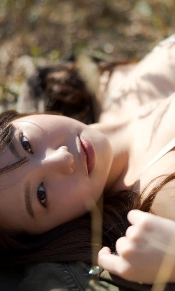    《本郷柚巴 - ホンマに好き。》日系温泉和服与性感内衣写真集第91张图片