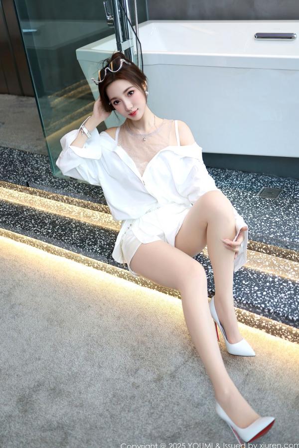    YouMi尤蜜荟 1177 Twins 桃桃 纯欲白色蕾丝内衣性感私房照 绝美高跟大床写真第5张图片