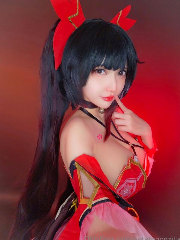    Potato-Godzilla-Sparkle-Honkai-Star-Rail-Onlyfans-崩坏-星穹铁道-火花-角色扮演性感私房大尺度写真第2张图片