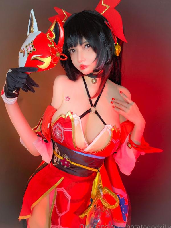    Potato-Godzilla-Sparkle-Honkai-Star-Rail-Onlyfans-崩坏-星穹铁道-火花-角色扮演性感私房大尺度写真第3张图片