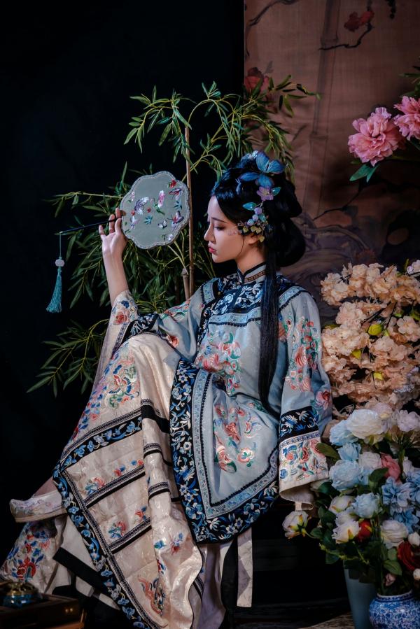 年年Nnian 年年  年年Nnian - 丝兰陵 唯美古典风韵华服性感诱惑写真第2张图片