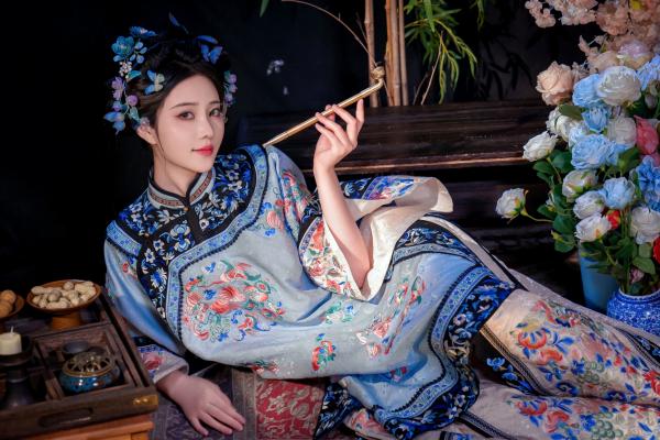 年年Nnian 年年  年年Nnian - 丝兰陵 唯美古典风韵华服性感诱惑写真第11张图片