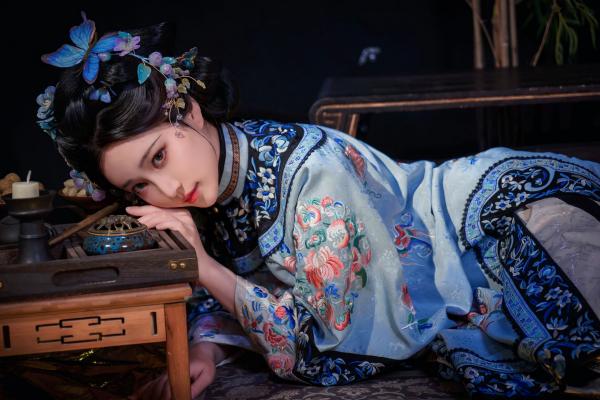年年Nnian 年年  年年Nnian - 丝兰陵 唯美古典风韵华服性感诱惑写真第12张图片