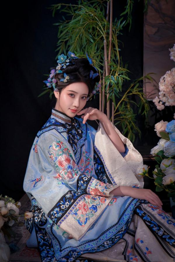 年年Nnian 年年  年年Nnian - 丝兰陵 唯美古典风韵华服性感诱惑写真第20张图片