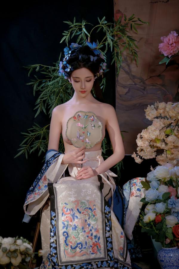 年年Nnian 年年  年年Nnian - 丝兰陵 唯美古典风韵华服性感诱惑写真第32张图片