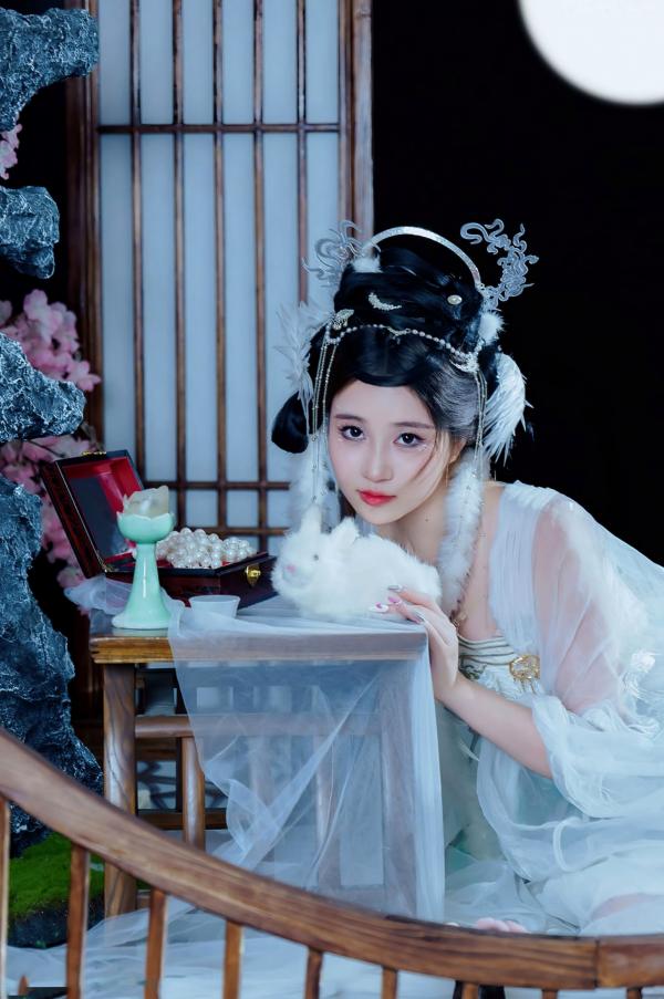 年年Nnian 年年  《年年Nnian-嫦娥仙子》古风汉服角色扮演性感大尺度私房写真第7张图片