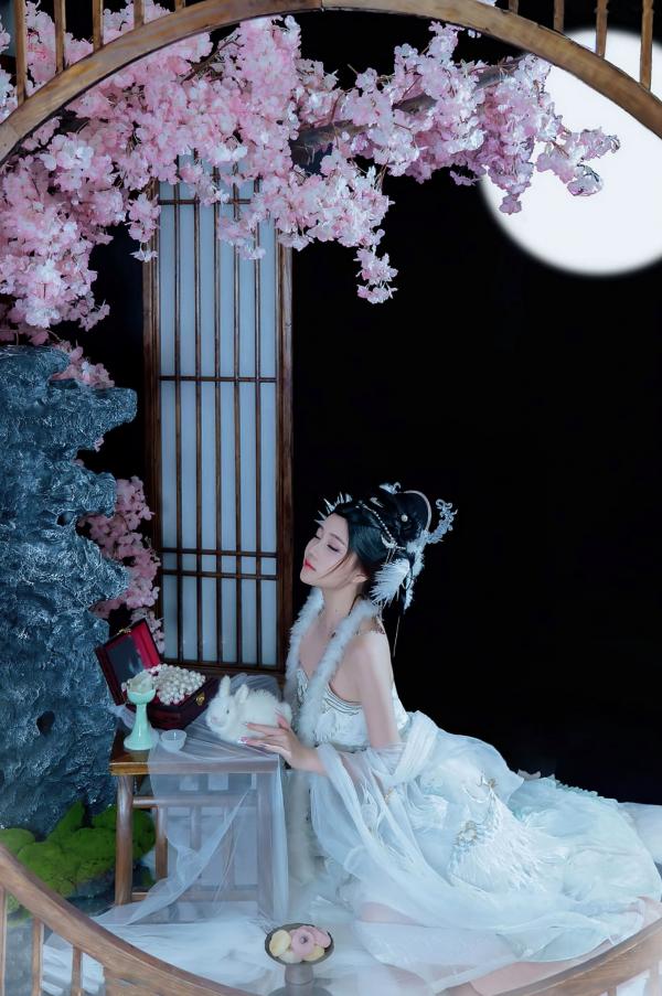 年年Nnian 年年  《年年Nnian-嫦娥仙子》古风汉服角色扮演性感大尺度私房写真第8张图片
