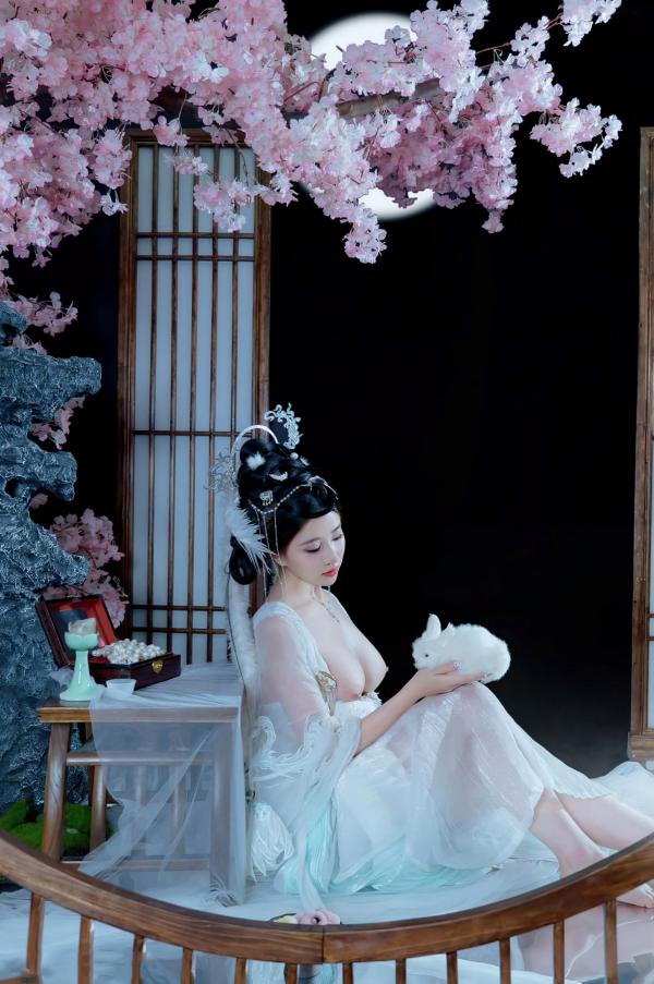 年年Nnian 年年  《年年Nnian-嫦娥仙子》古风汉服角色扮演性感大尺度私房写真第20张图片