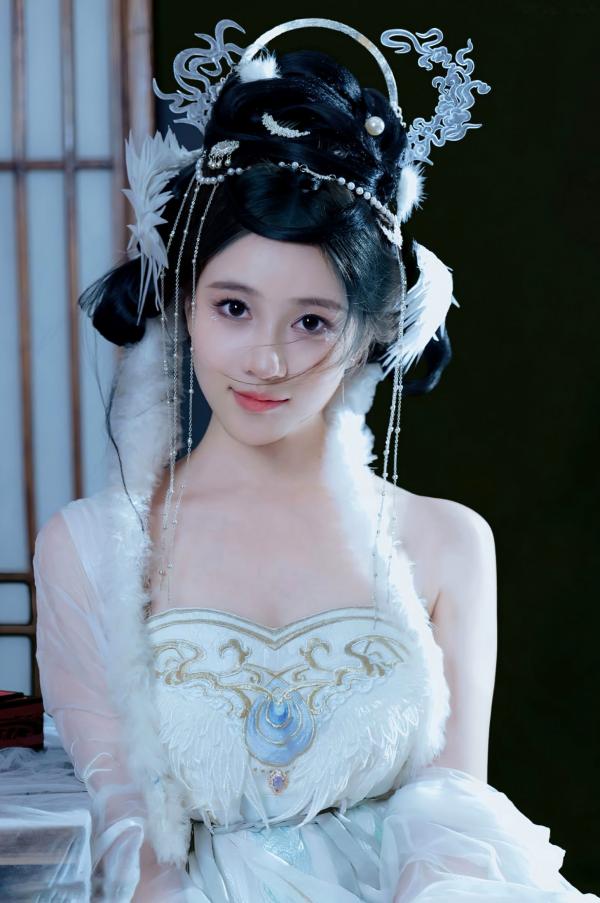 年年Nnian 年年  《年年Nnian-嫦娥仙子》古风汉服角色扮演性感大尺度私房写真第37张图片