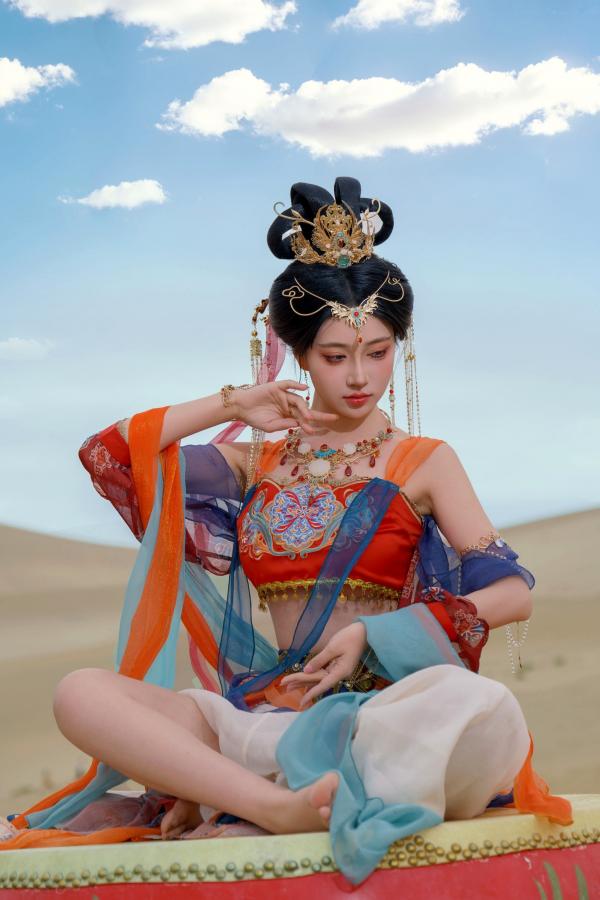 年年Nnian 年年  年年Nnian-飞天第17张图片