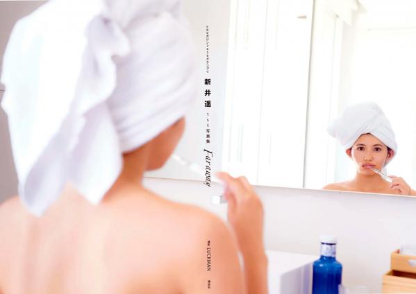    新井遥 - Far away 沙滩比基尼清凉写真 泳池性感阳光女神第67张图片
