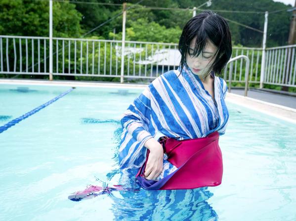    月埜ヒスイ - 昴揚とメランコリー 日系家居清新性感比基尼私房写真第14张图片